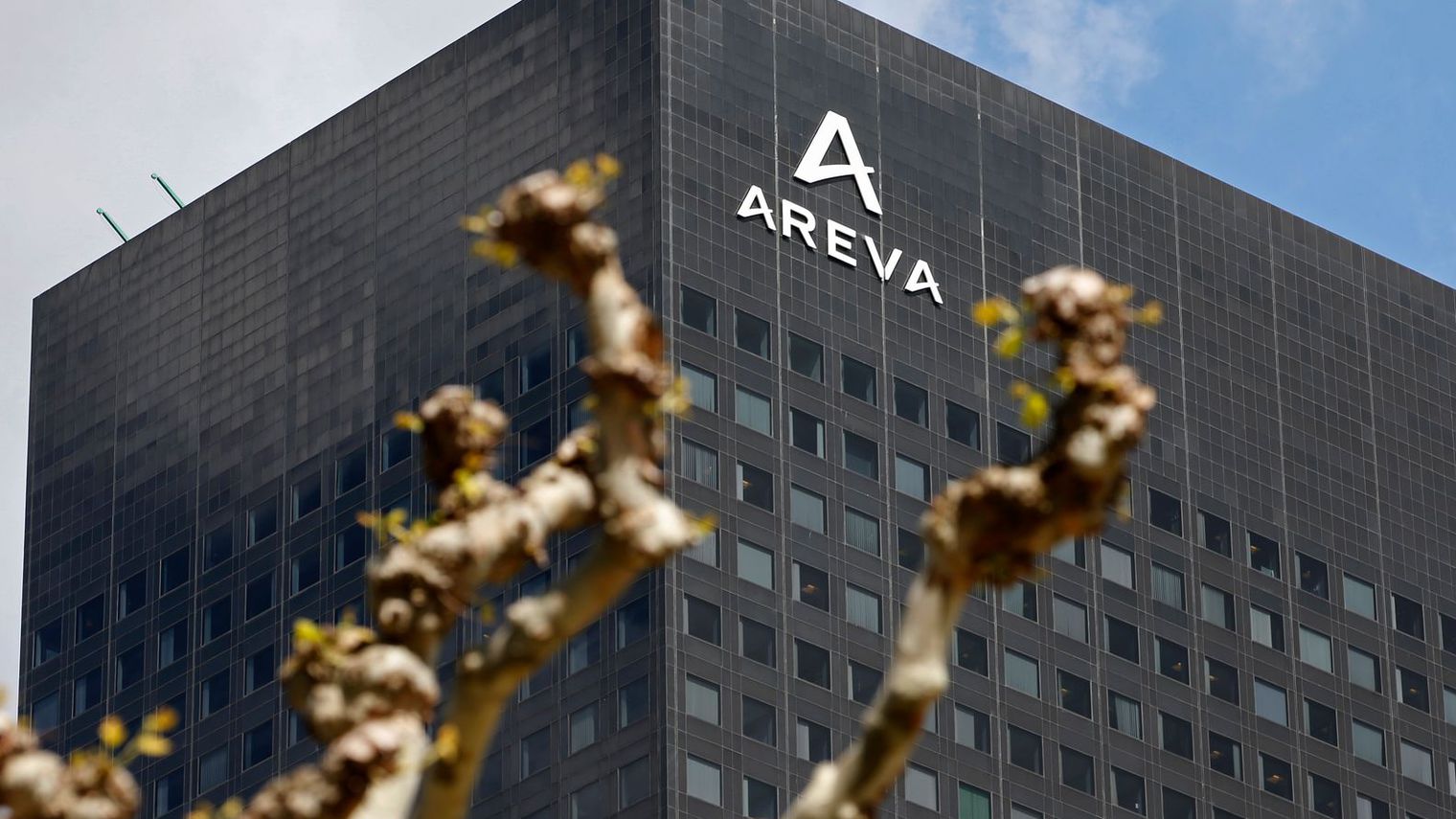 la-tour-areva-a-la-defense_5341227