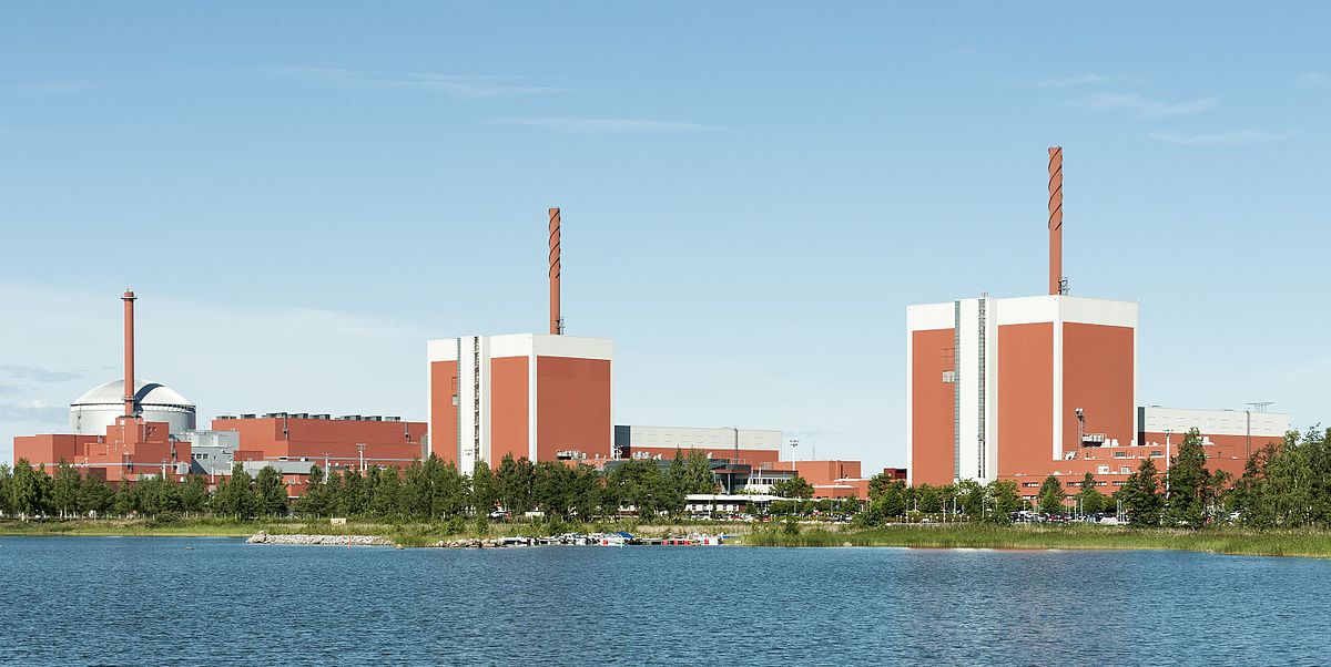 olkiluoto_nuclear_power_plant_2015-07-21_001_cropped