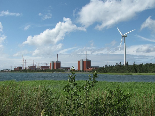 nuclear-power-plant-807623_640
