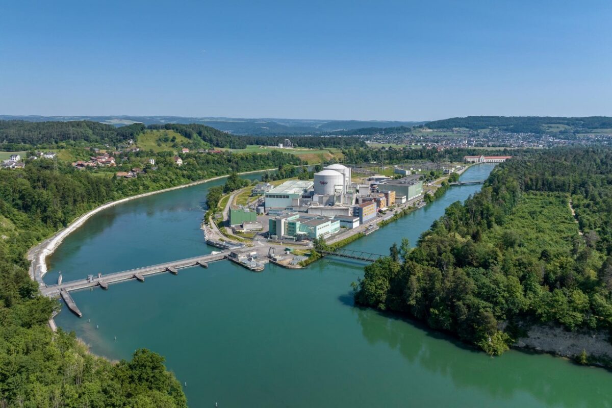 Centrale nucléaire de Beznau située en Suisse et opérée par Axpo.